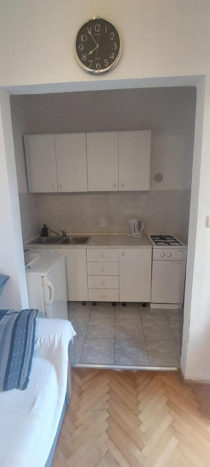 Apartments Ticinovic Omis Bagian luar foto